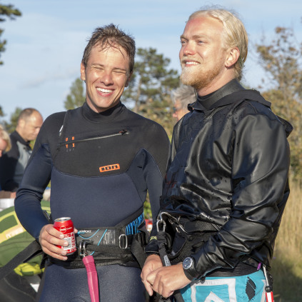 windsurfing kursus surfcamp kitesurfing samsø aktiv ferie 